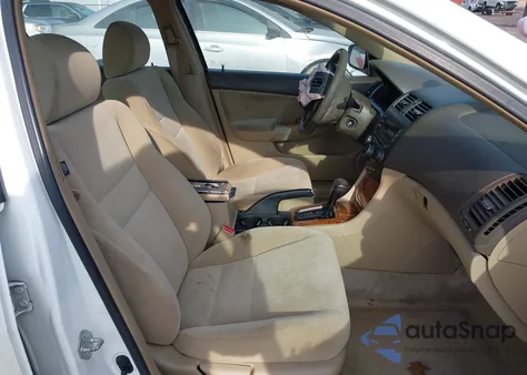 2005 Honda Accord 2.4 Ex z USA, uszkodzony, nr VIN 1HGCM56705A179355